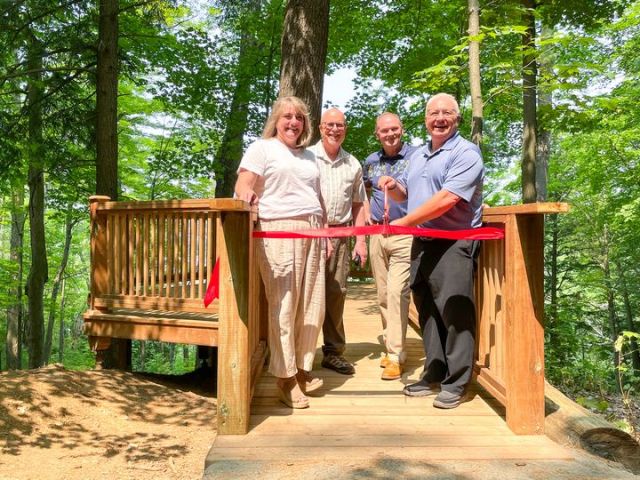 Bracebridge opens new observation deck at historic Woodchester property