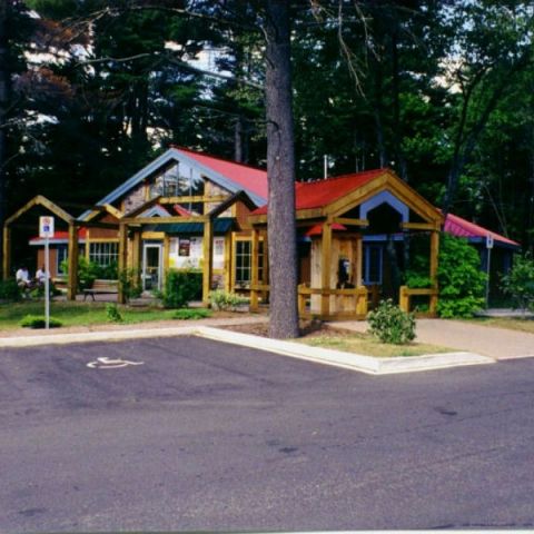 Muskoka Tourism closes visitor centre permanently