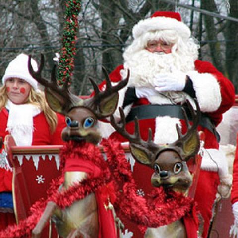 Santa Comes To Bala & Port Carling On Saturday