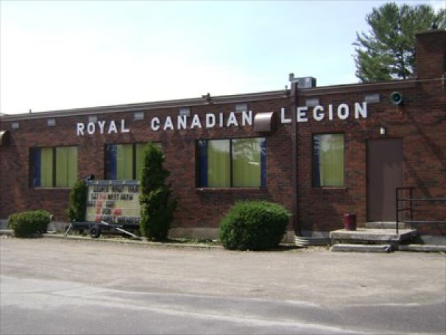 Thieves steal irreplaceable WW I & WW II memorabilia from Gravenhurst Legion