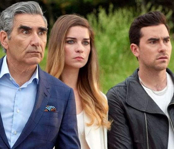 Schitt's Creek Goes On Farewell Tour