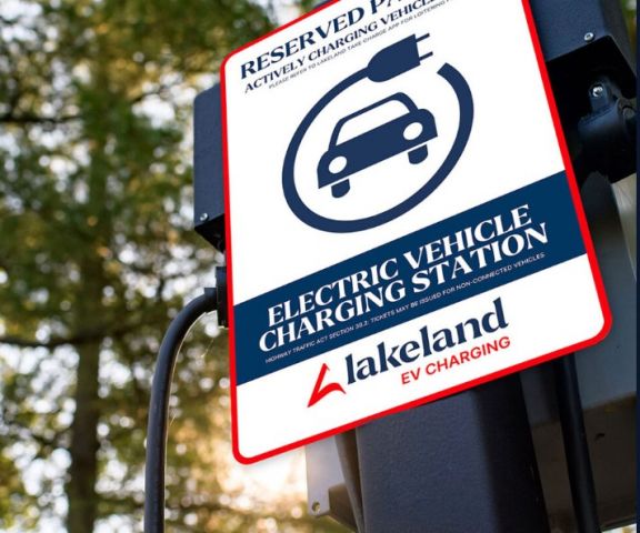 Lakeland adds EV charging station in Huntsville